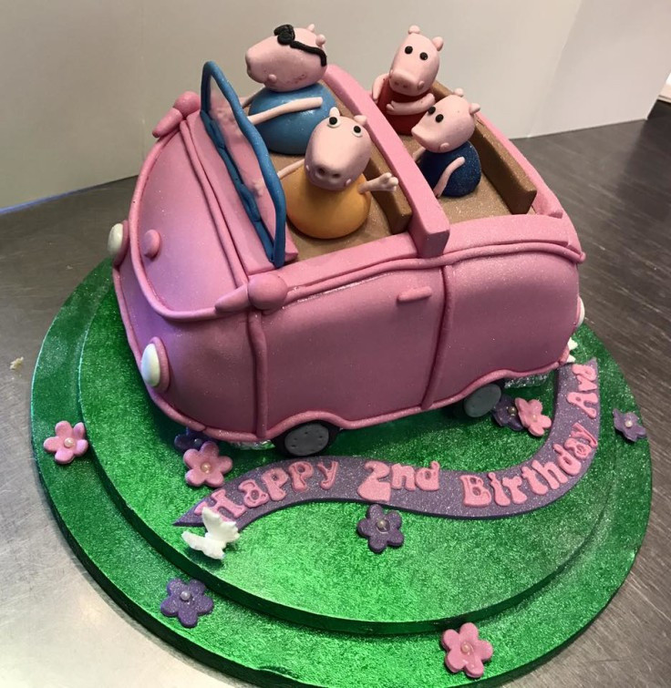 Peppa Pig Themed Cake Cake City Promotion Nottingham Snizl