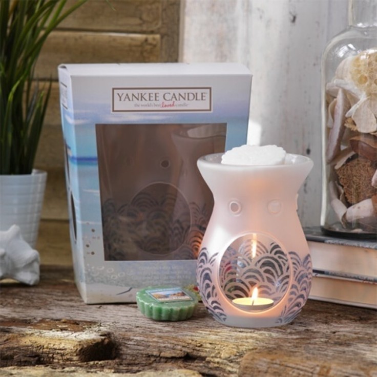 YANKEE CANDLE Coastal Living Melt Warmer & 4 Wax Melt Gift Set ONLY £