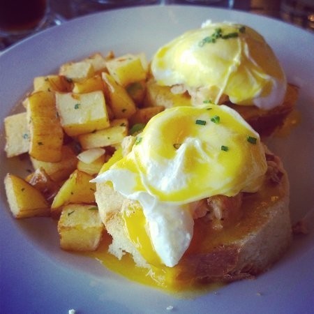 Pacific Northwest Breakfasts - Seattle Smoked Salmon Benedict £7.50!