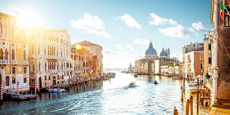 Save 47% on a 4-night Rome & Venice break with flights- From £129 per person.