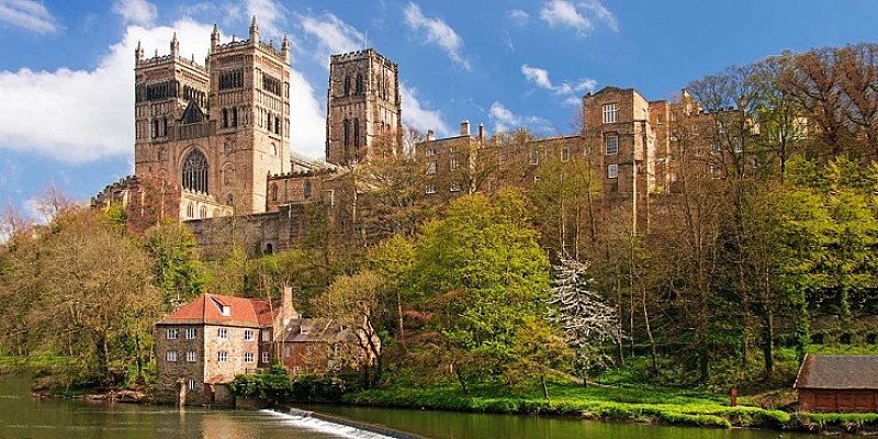 4-star Durham break inc bottle of wine for 2 - SAVE £168!