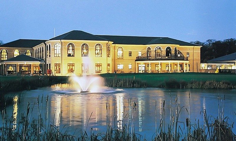 SAVE 59% on Spa Day with Massage & Facial in Lincolnshire!