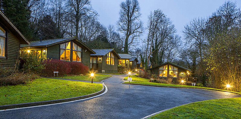 Luxury Lodge in Kent for up to 6 with Prosecco - FOR ONLY £99!