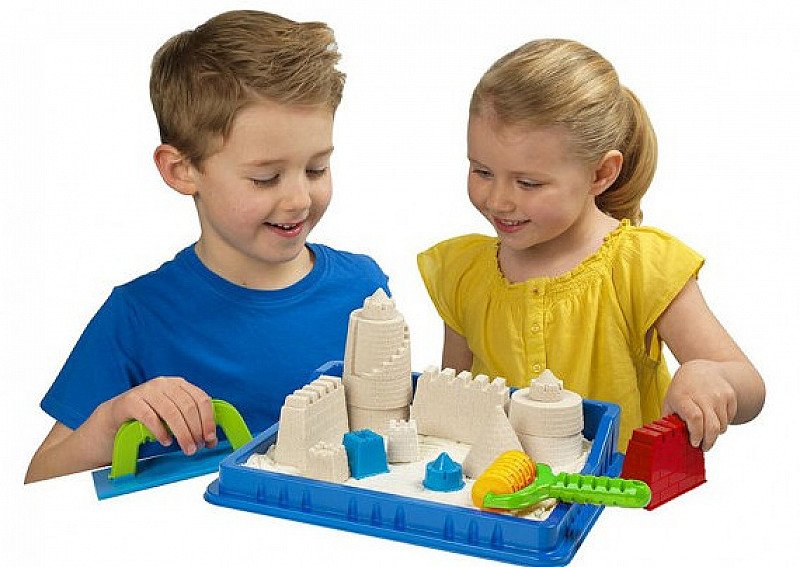 SAVE 50% on this SANDS ALIVE SUPER SANDS CASTLE!