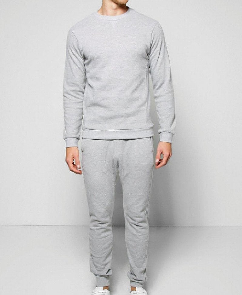 SAVE 25% on this Men's Sweatshirt Tracksuit!