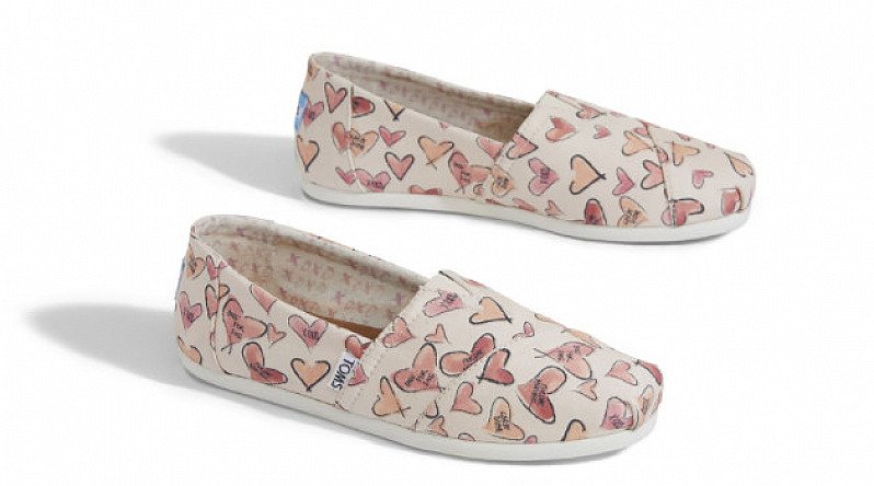 30% OFF Watercolor Hearts Women's Classics!