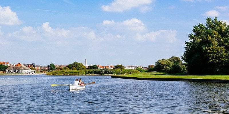 SAVE 42% on a Lancashire 2-night Seaside Break for 2 with Meals!