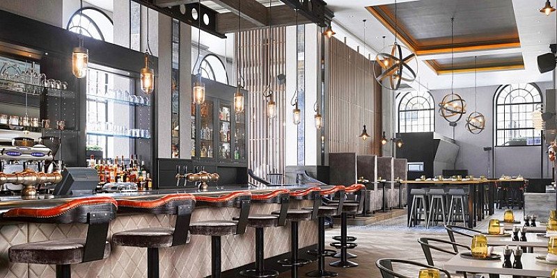 SAVE up to 44% on this Leeds stay for 2 with Breakfast & Bubbly!