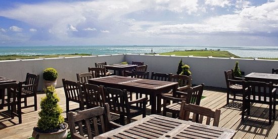 SAVE 47% On Short Break in Dorset: Isle of Portland w/breakfast!