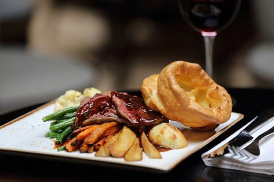 Try our Sunday Set Menu!