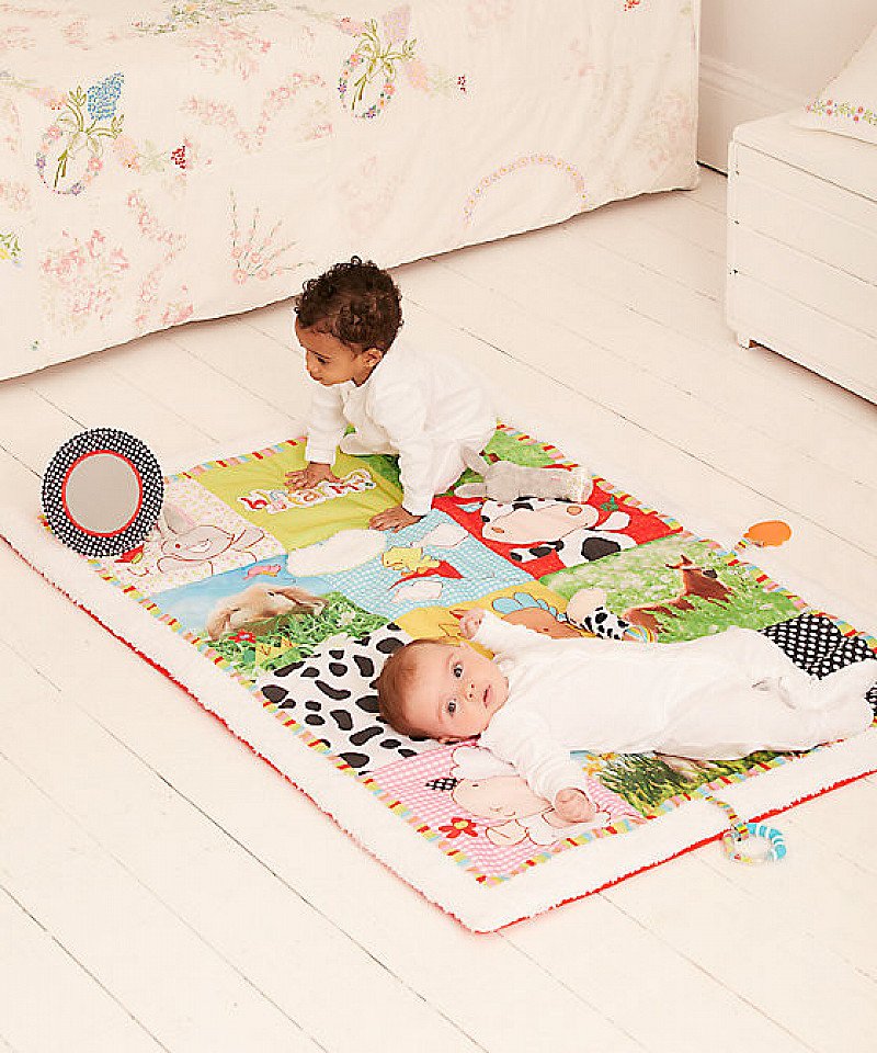 SAVE 40% on this Blossom Farm Jumbo Playmat!