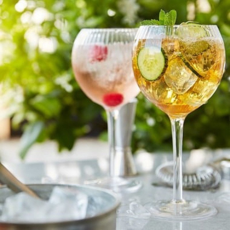 Summer Happy Hour - 25% OFF Drinks - Everyday - 5-7pm!