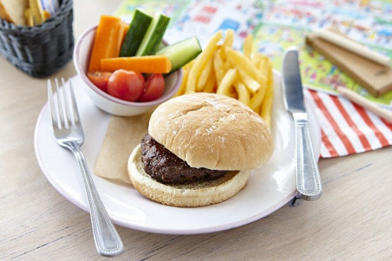Feed the Kids - Main, Dessert & a Drink for ONLY £6.95!