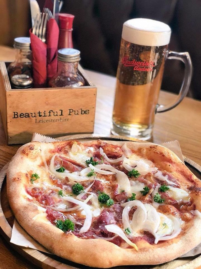 Did you know you can get a 'Personal Pizza' on our 'Cheeky Weekday' Lunch Menu?