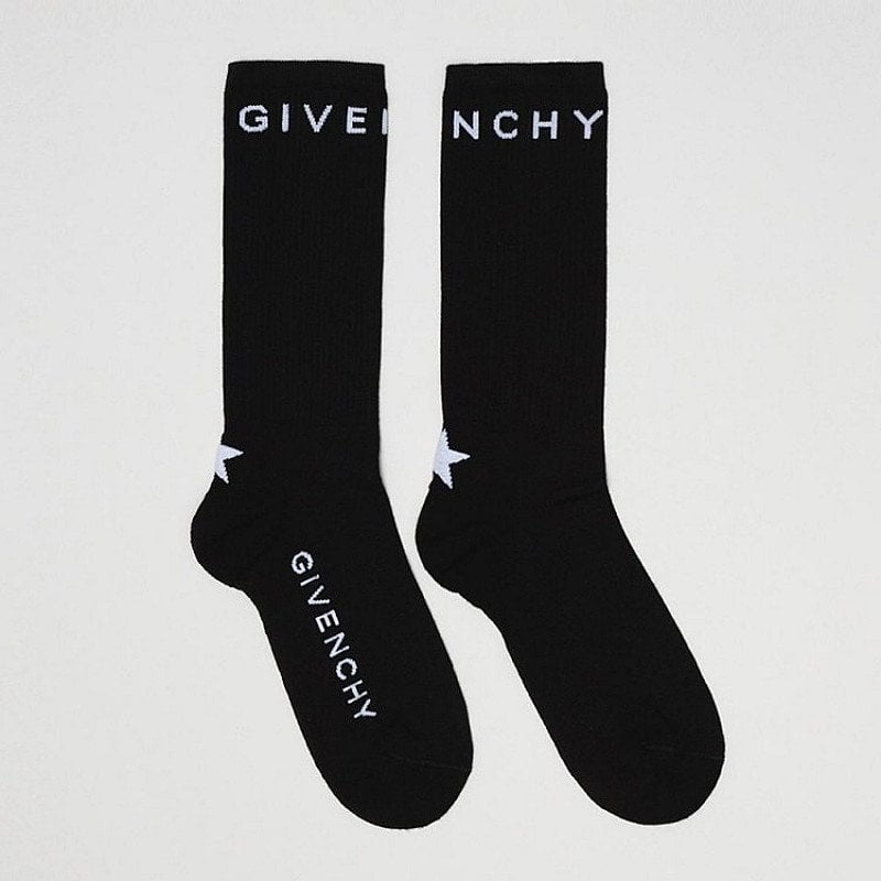 WOW, HUGE WINTER SALE - GIVENCHY LOGO SOCK BLACK & WHITE!