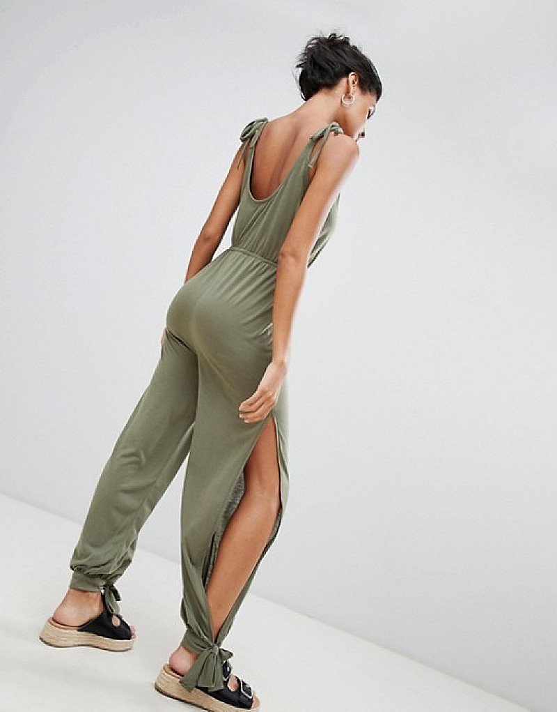SALE, SAVE £16.00 - ASOS DESIGN tie detail split side beach jersey jumpsuit!