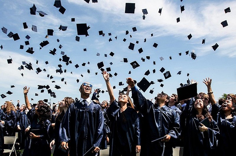 A free glass of prosecco for the graduate as well as 25% off the total bill for your table for Grads