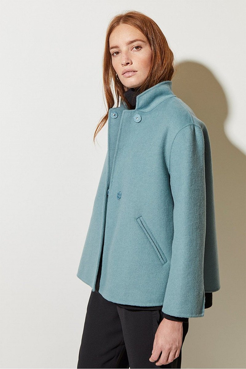 SALE, SAVE ON WOMEN'S OUTDOOR WEAR Double Face Collared Jacket