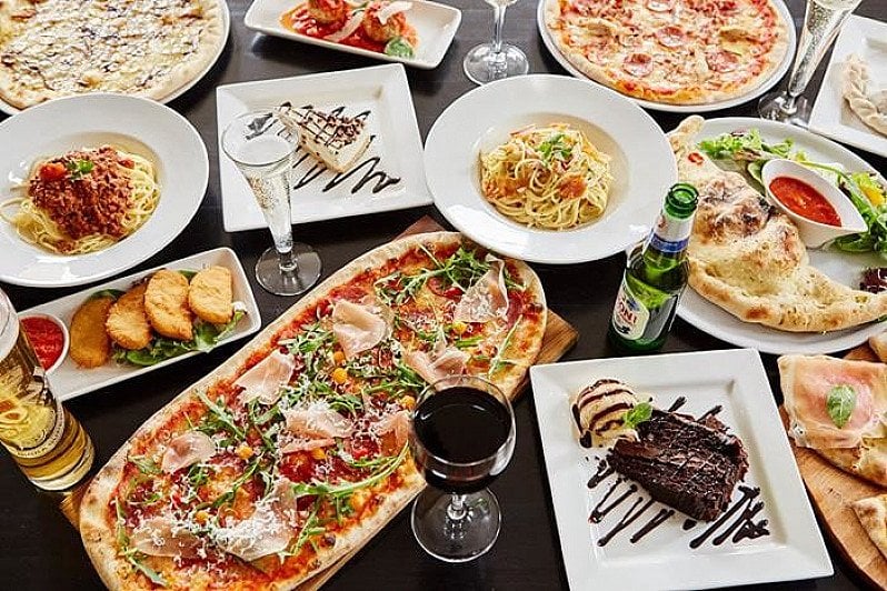 Join us at Prezzo in Nottingham for a Pizza!