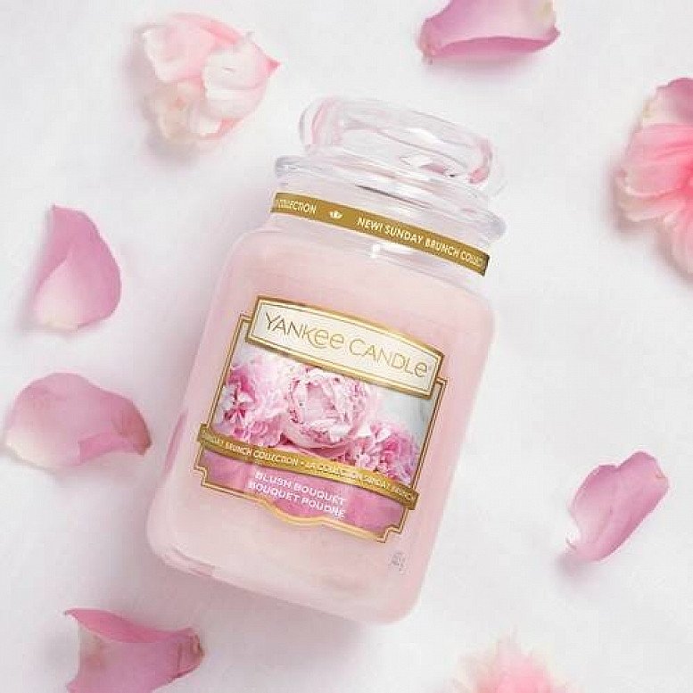 Up to 30% off Yankee Candles - YANKEE CANDLE BLUSH BOUQUET SMALL JAR