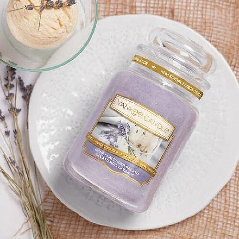 SALE - YANKEE CANDLE HONEY LAVENDER GELATO LARGE JAR