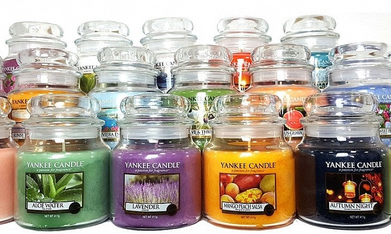 2 Medium Jar Yankee Candles for £30!