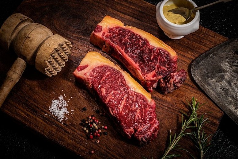 The Grass Fed Beef Steak Box (12 Steaks) - £79.95!