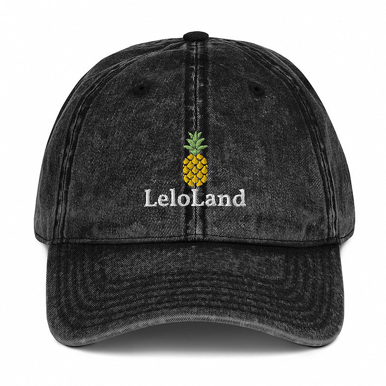 Pineapple caps for that sweet summer look