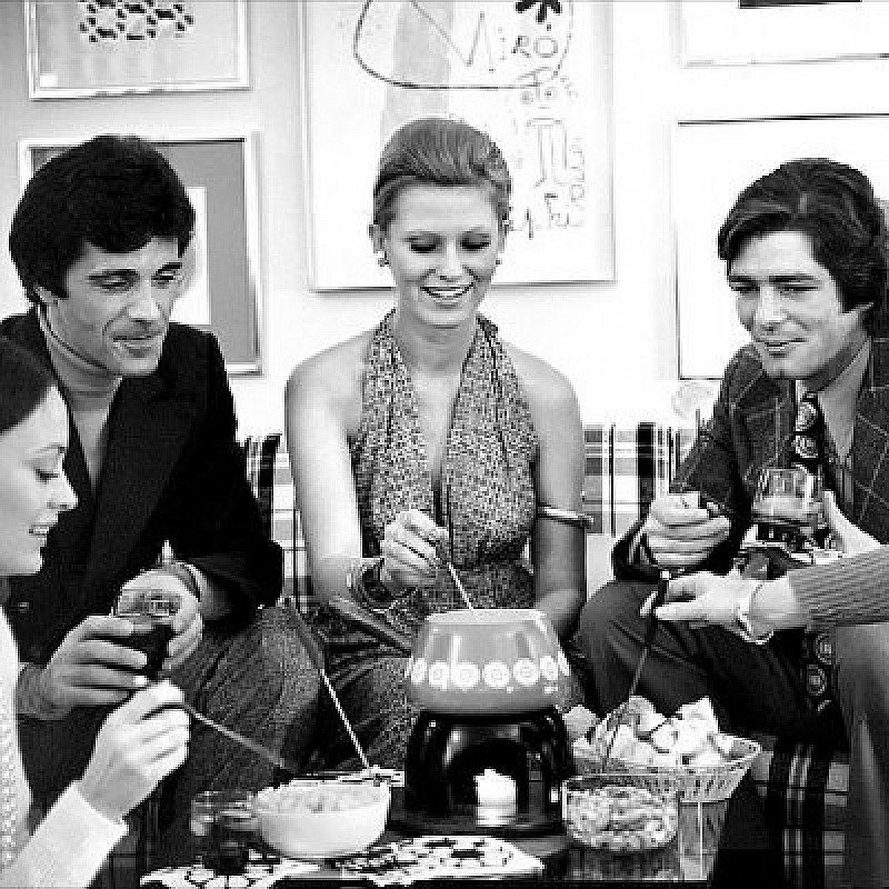 Le Club Fondue Launch Night at Hare And Hounds