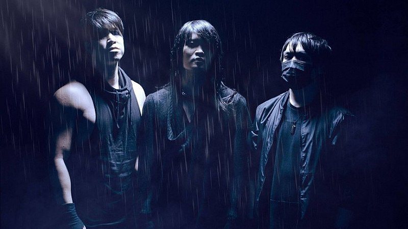 Esprit D'Air in Birmingham / Tokyo Taboo, Stereo Juggernaut