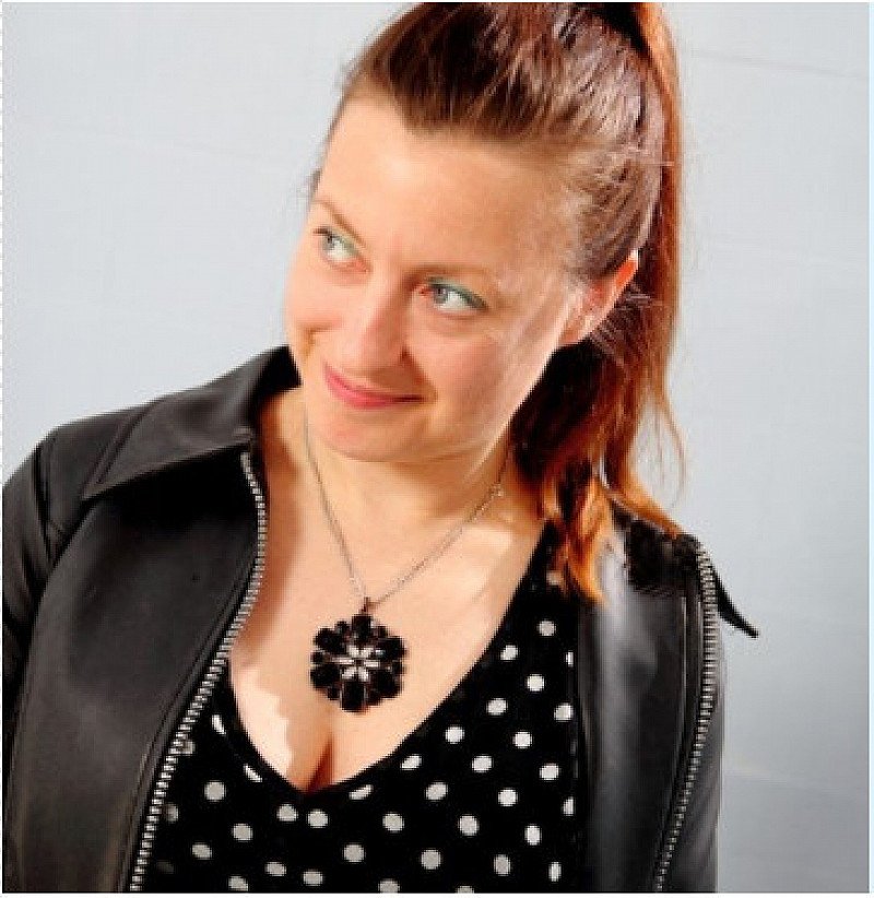 DONNA SCOTT: KEBABBLE