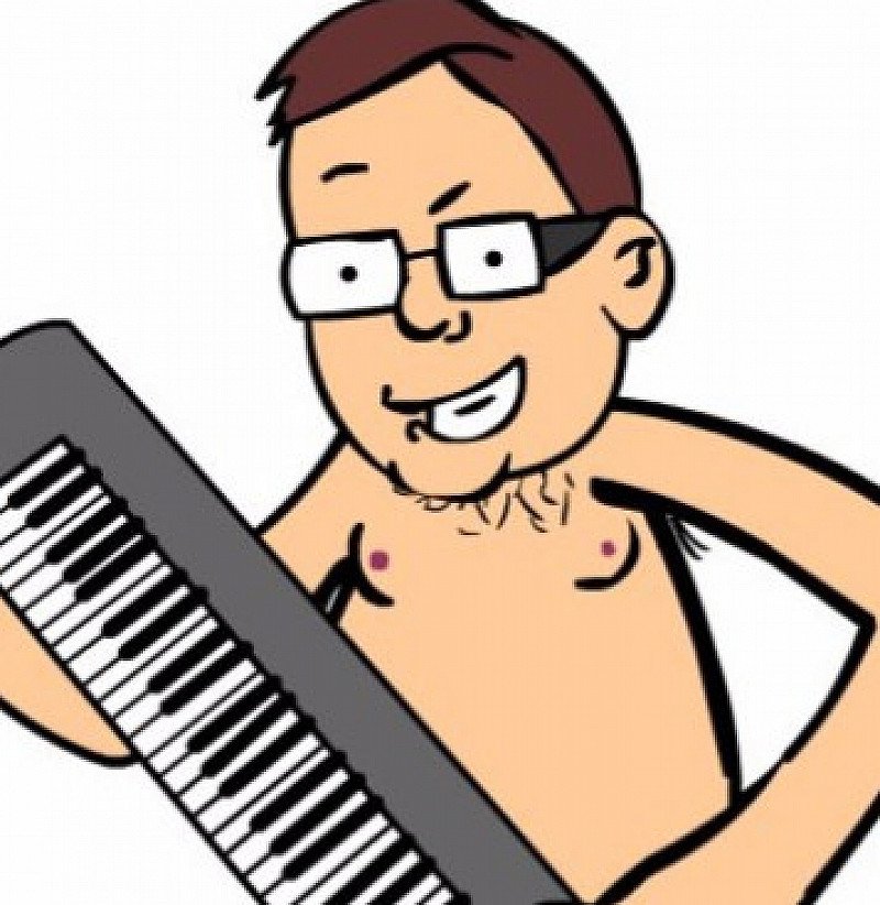 FRIZ FRIZZLE GETS HIS ORGAN OUT