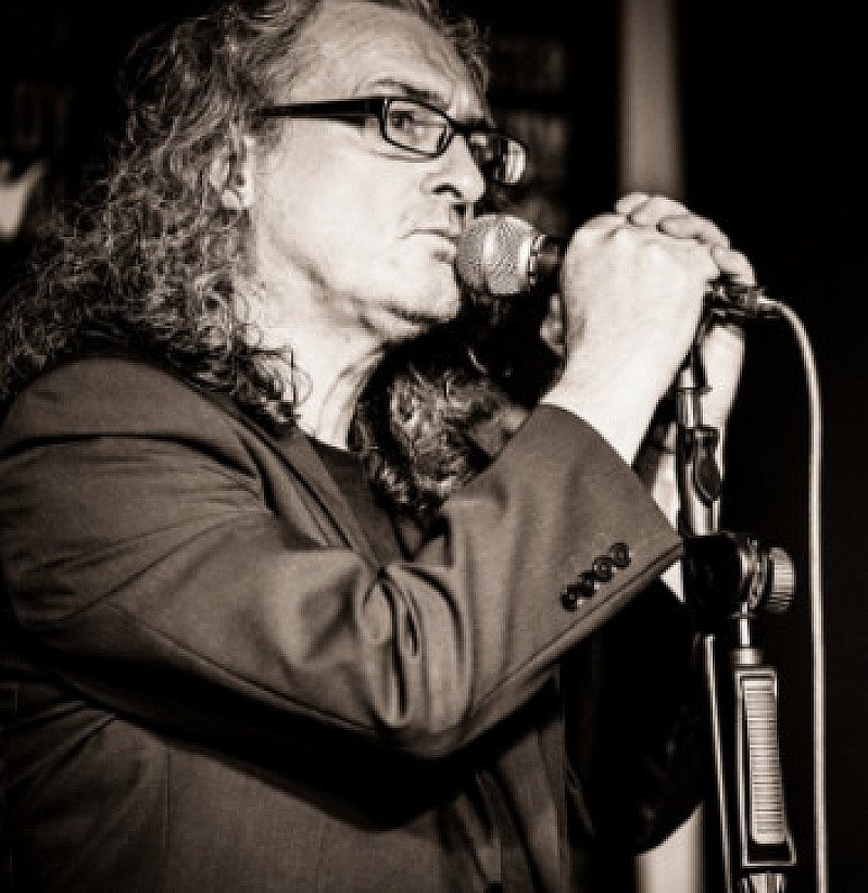 (WELSH MAN) IN HAMMERSMITH PALAIS