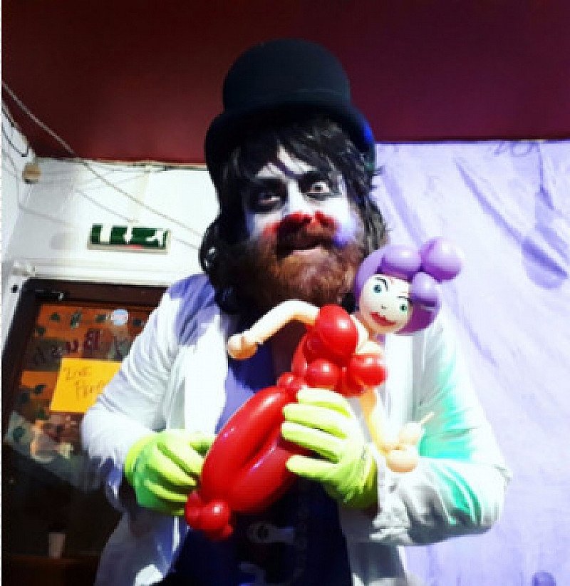COCK-KANE THE CLOWN (UK) AND THE MAGIC BOX