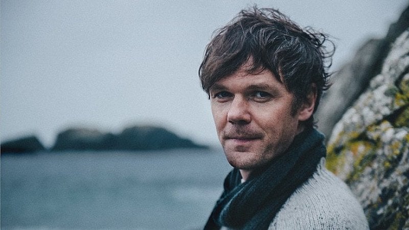 Roddy Woomble at Hare And Hounds