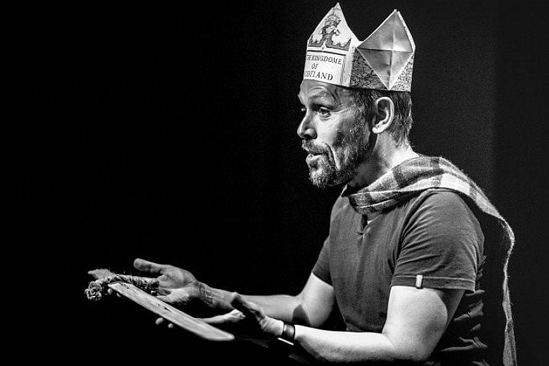Is This a Dagger ? The Story of Macbeth