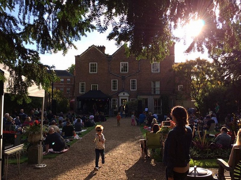 Acoustic Gardens IV