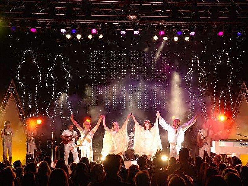 ABBA MANIA