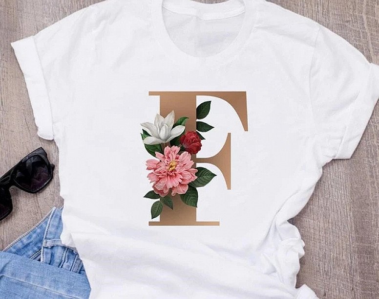 GIRLS LOVE THIS BEAUTIFUL T SHIRT
