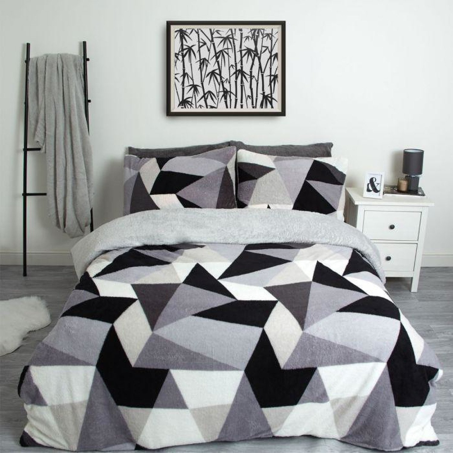 DREAMSCENE SHAPES TEDDY FLEECE DUVET COVER SET - GREY