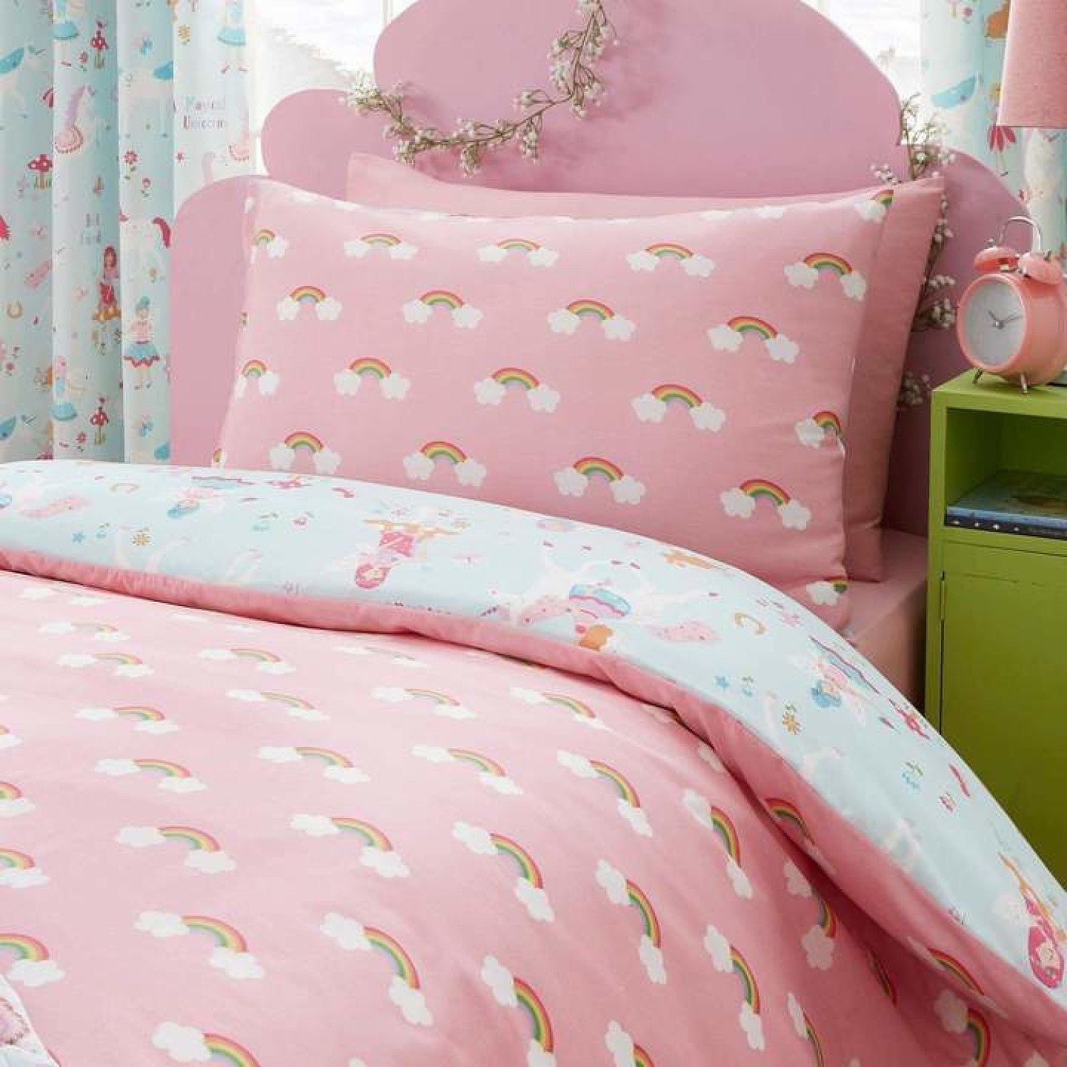 Unicorns and Rainbows Single Duvet