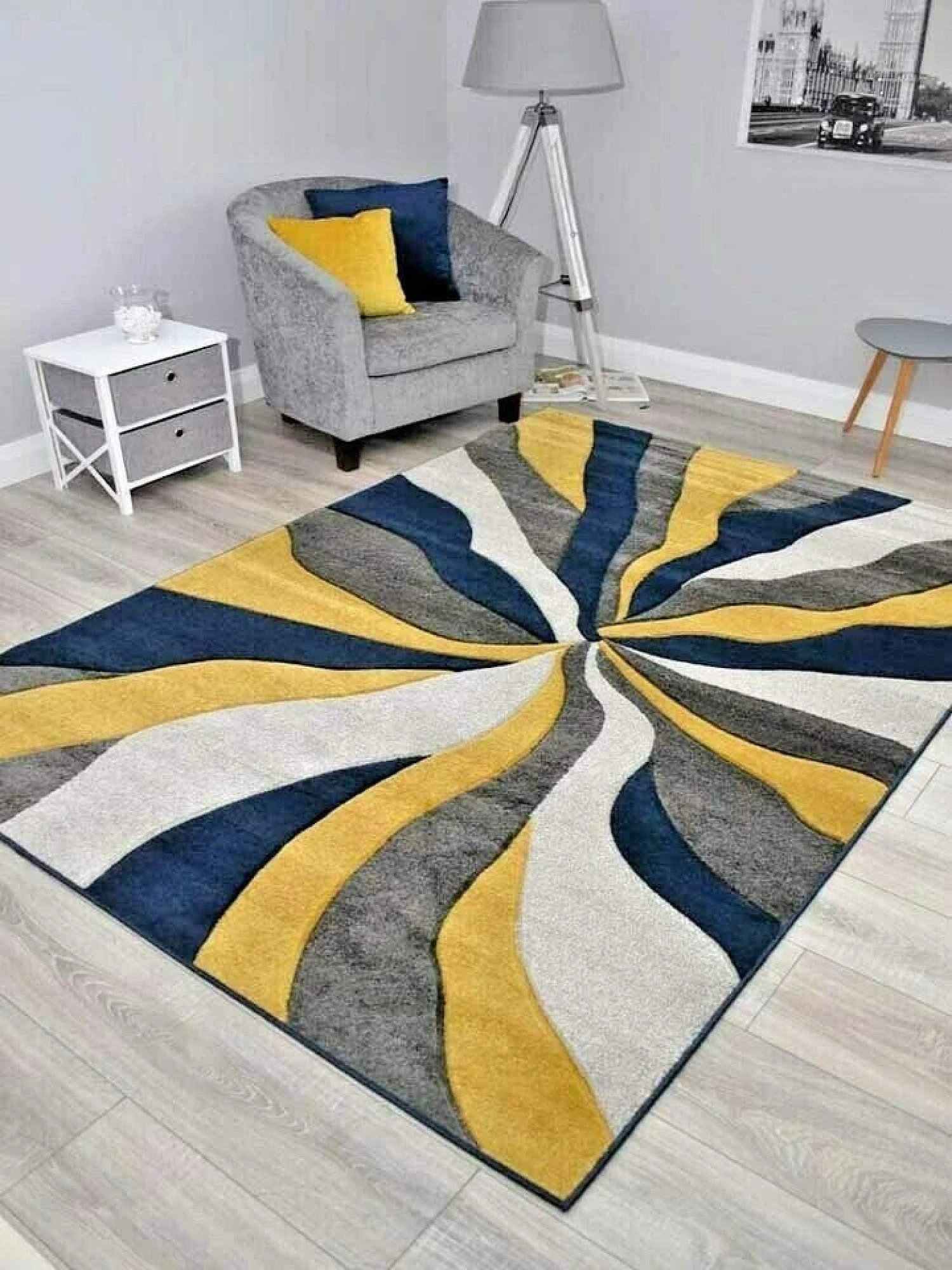 Hudson Navy/Gold Splinter Rug Free Postage