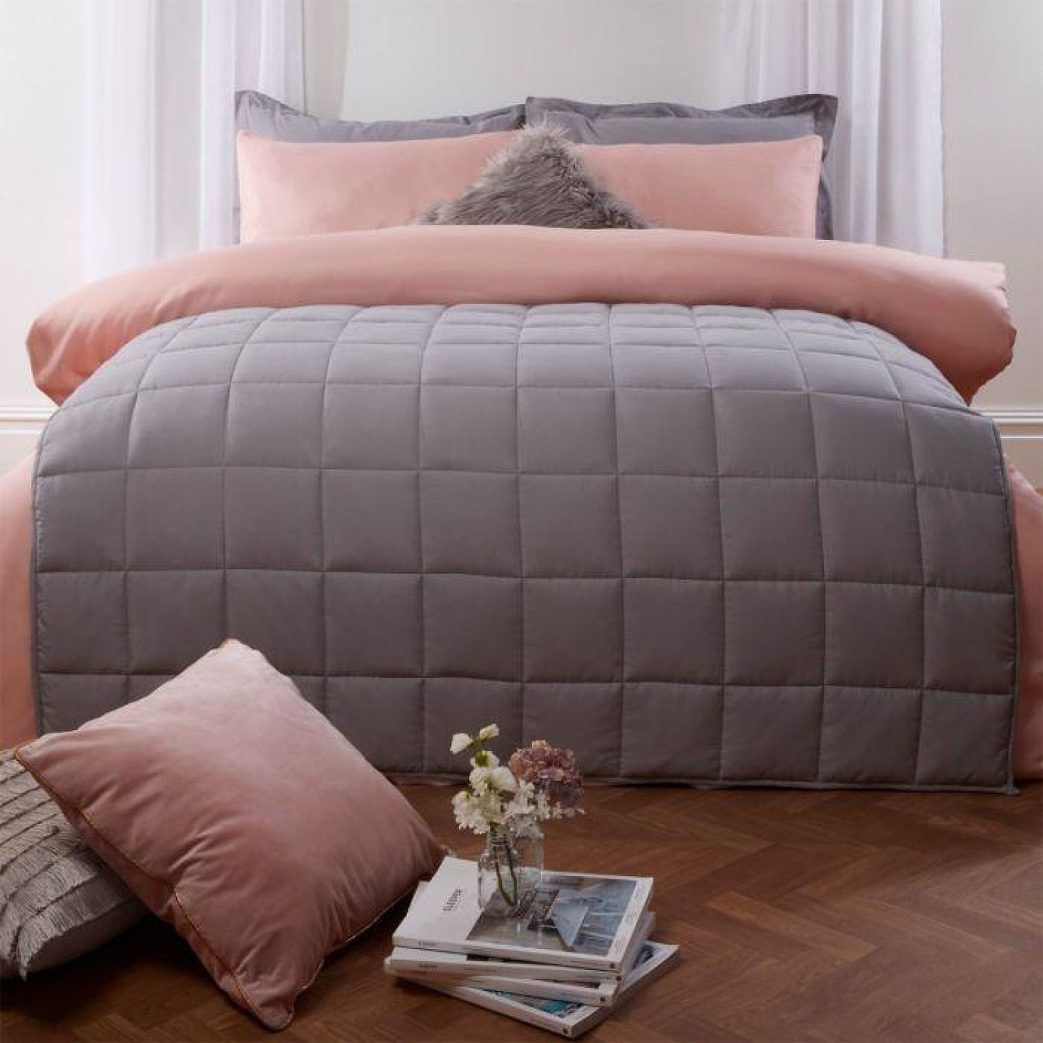 BRENTFORDS WEIGHTED BLANKET QUILTED - SILVER GREY