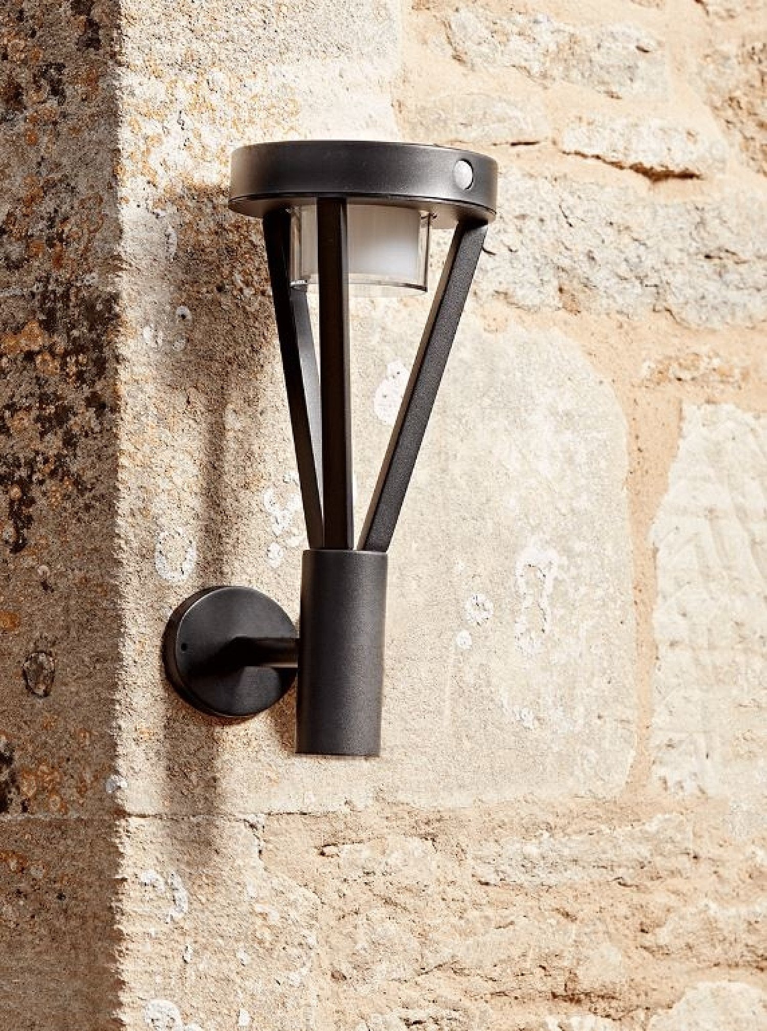 NEW Solar Tall Black Sensor Wall Light - £85.00!