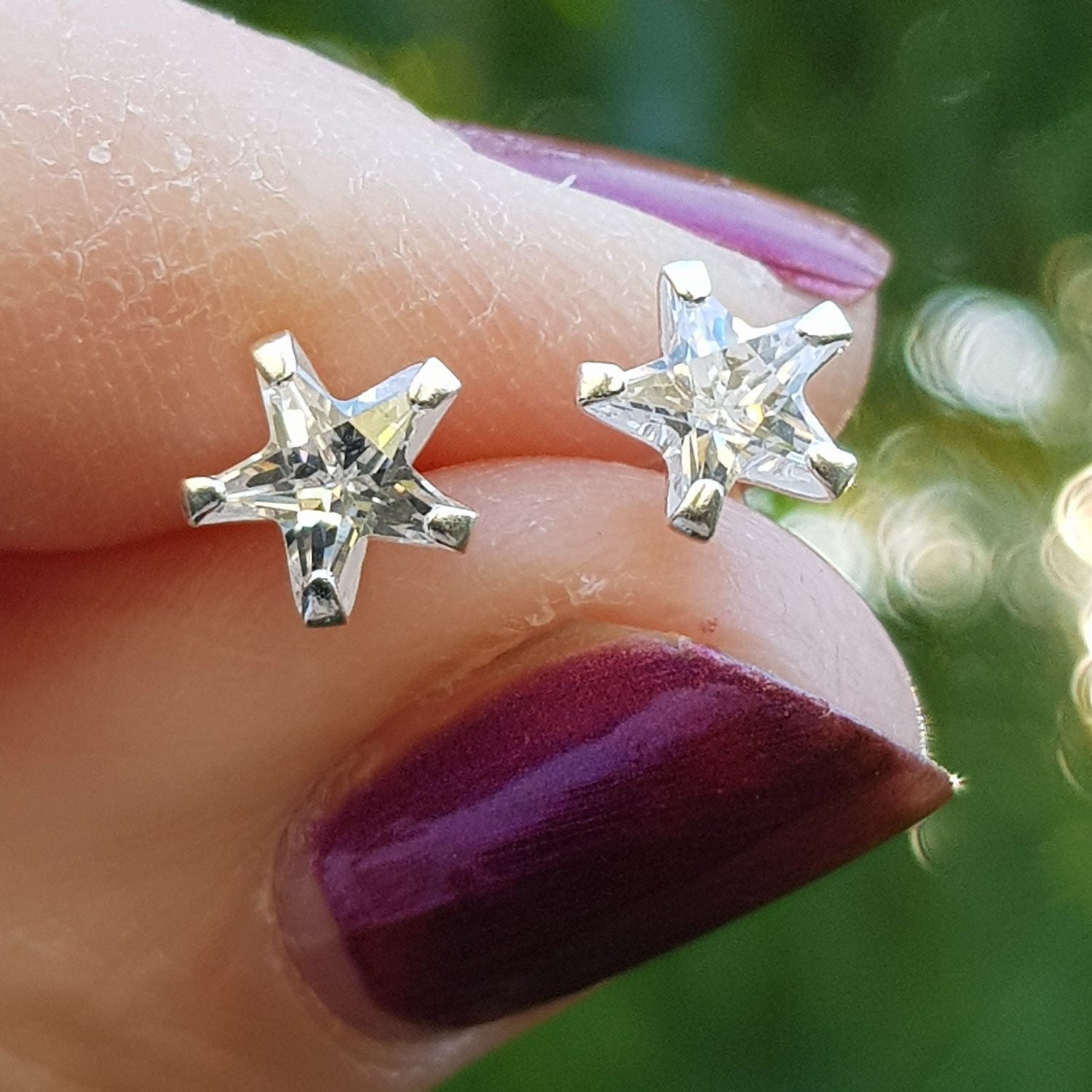 DEAL OF THE WEEK - Silver star, cubic zirconia star earrings. Were £16 - Now only £11. Free delivery