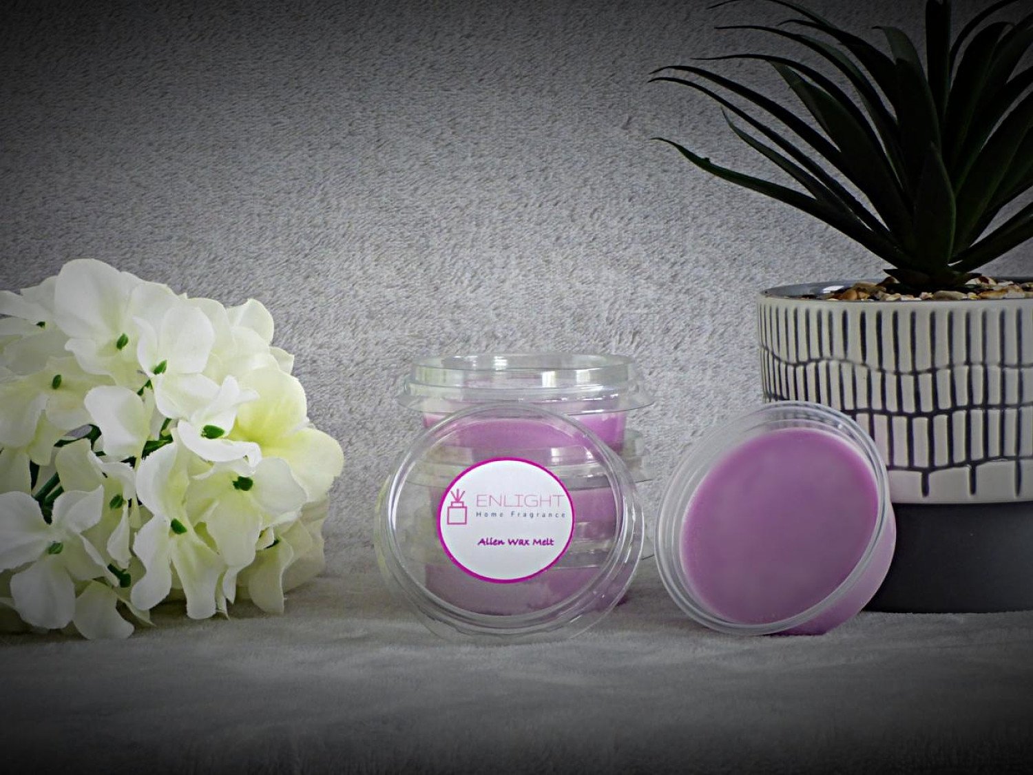 Aliens soy wax melts now in stock