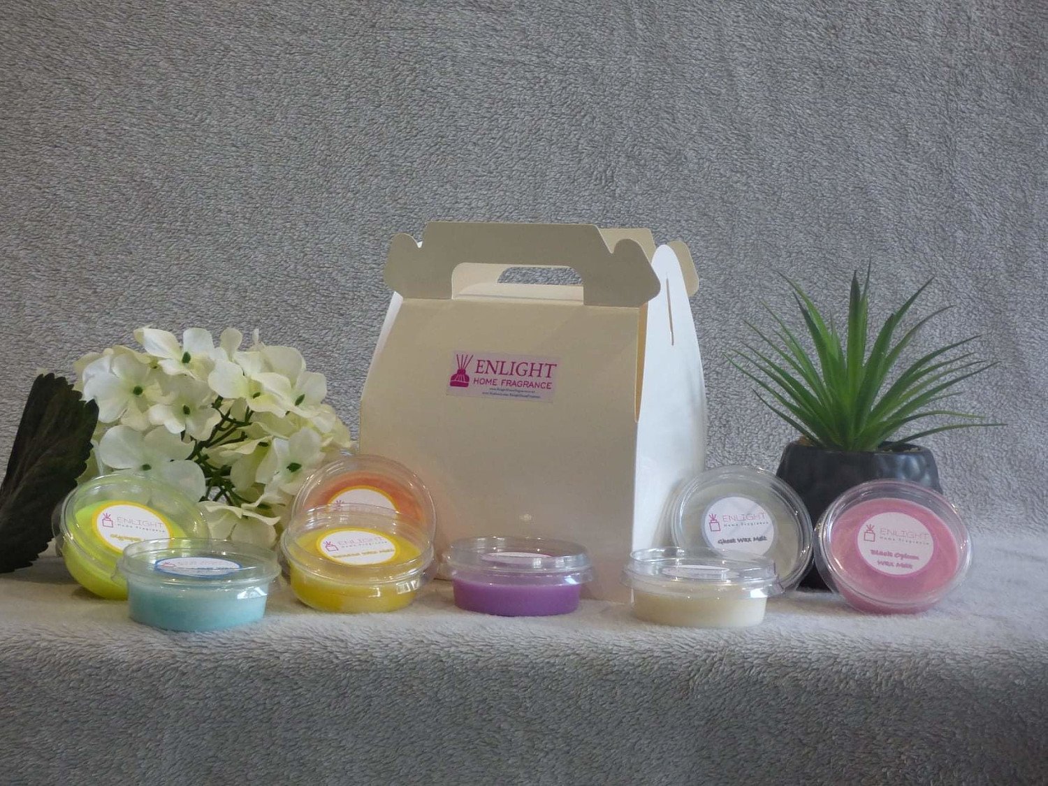 New, in stock. Soy wax ****, Bespoke gift boxes, happy fragrance box